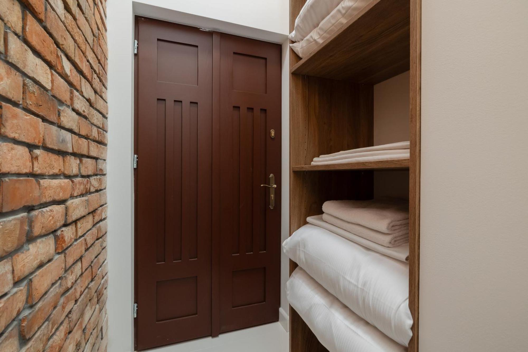 Dietla One Bedroom Apartments With Air Conditioning & Balcony By Noclegi Renters Krakov Exteriér fotografie